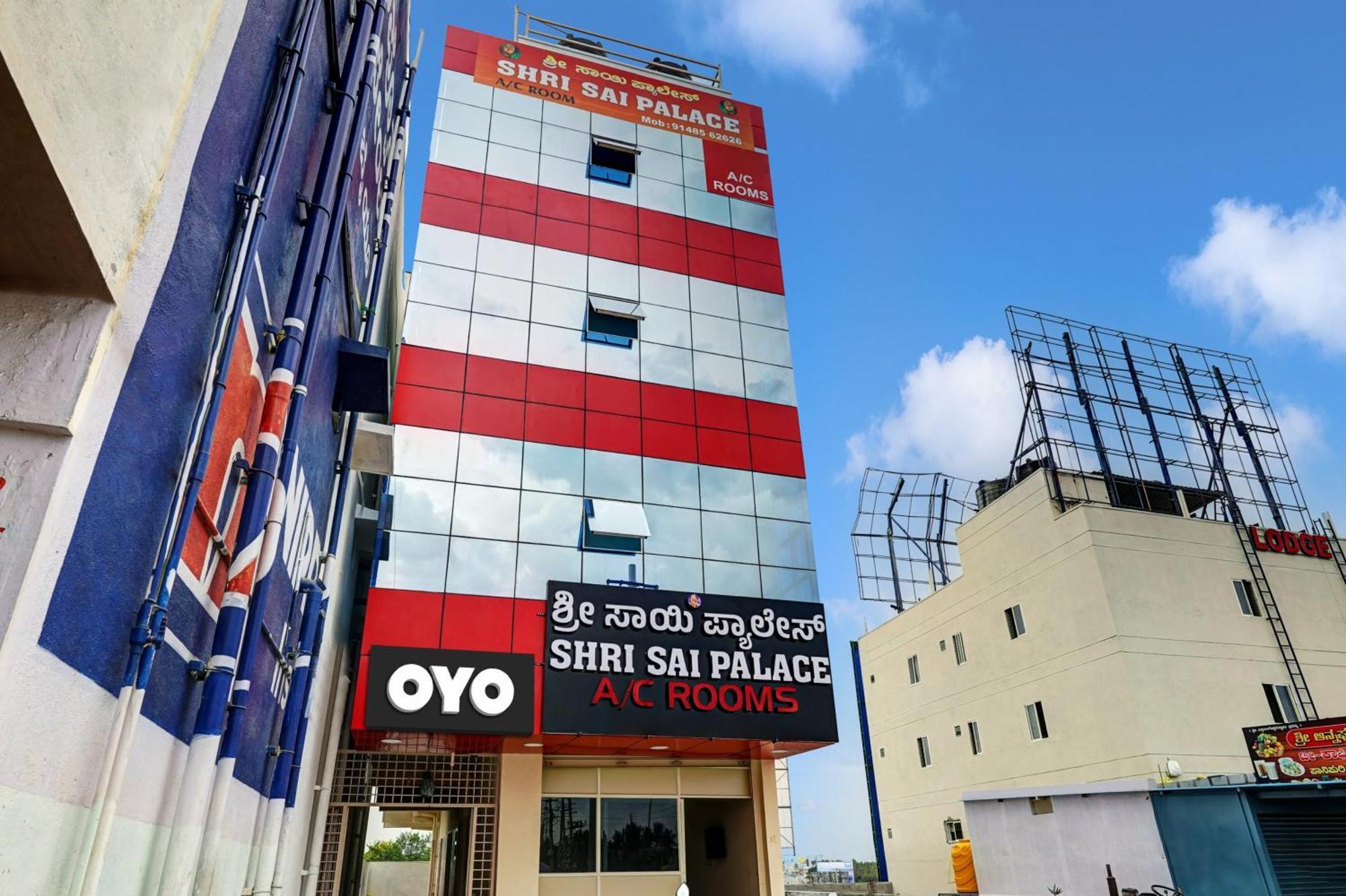 Oyo Flagship Shri Sai Palace Kumbalgod Esterno foto